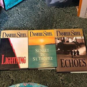 Danielle Steele Book Set - Lightning, Sunset in St. Tropez, Echoes